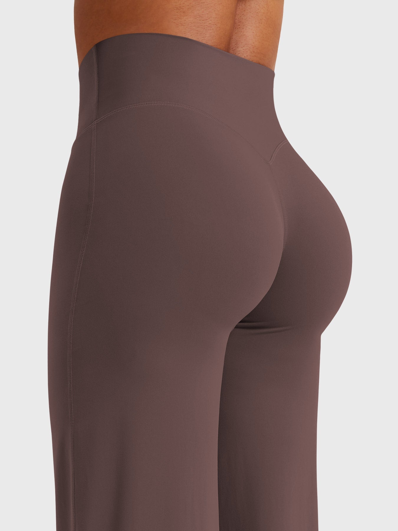 KelownaFashion Straight Leggings