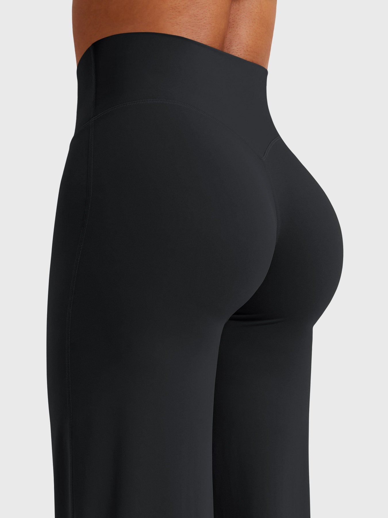 KelownaFashion Straight Leggings